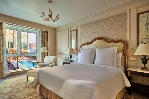 Four Seasons Hotel Cairo At The First Residence image 2